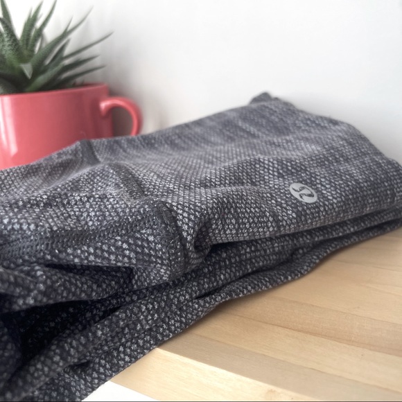 Lululemon sweats
